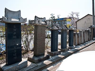 용장리 비석군 썸네일 이미지